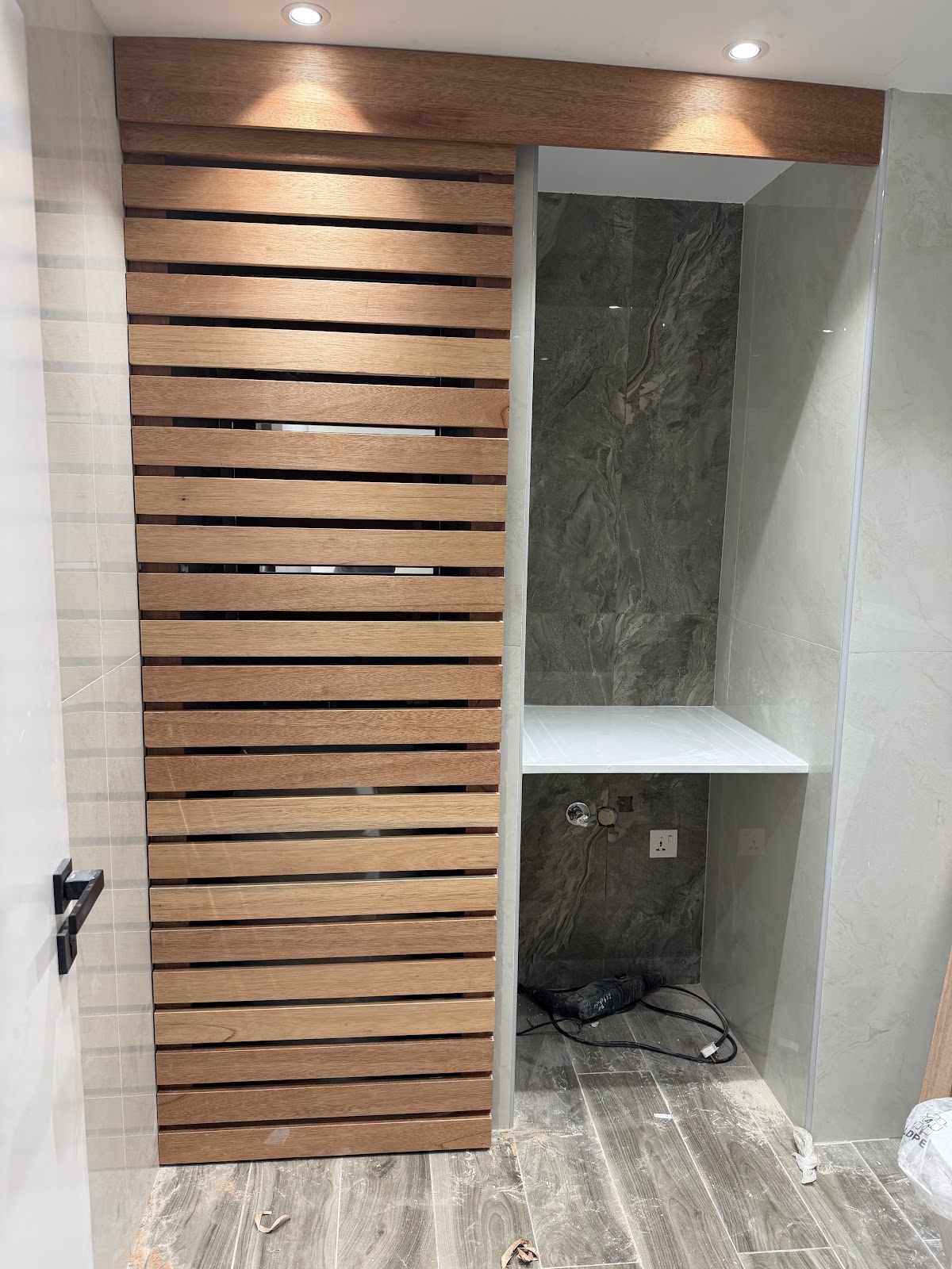 Dubai Craft Carpentry project photo