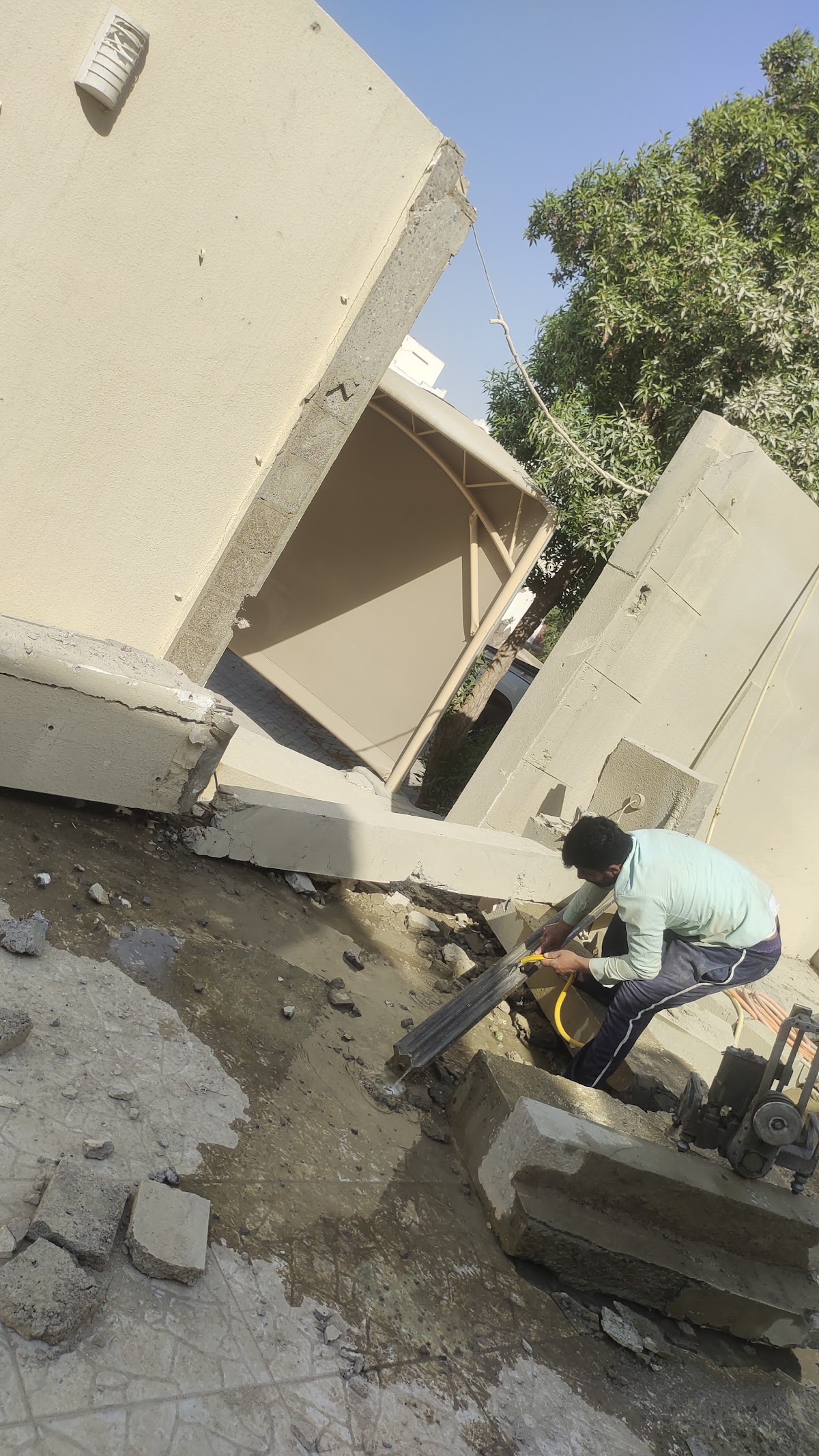 Khalol construction and Demolition كهالول للمقاولت والهدم project photo