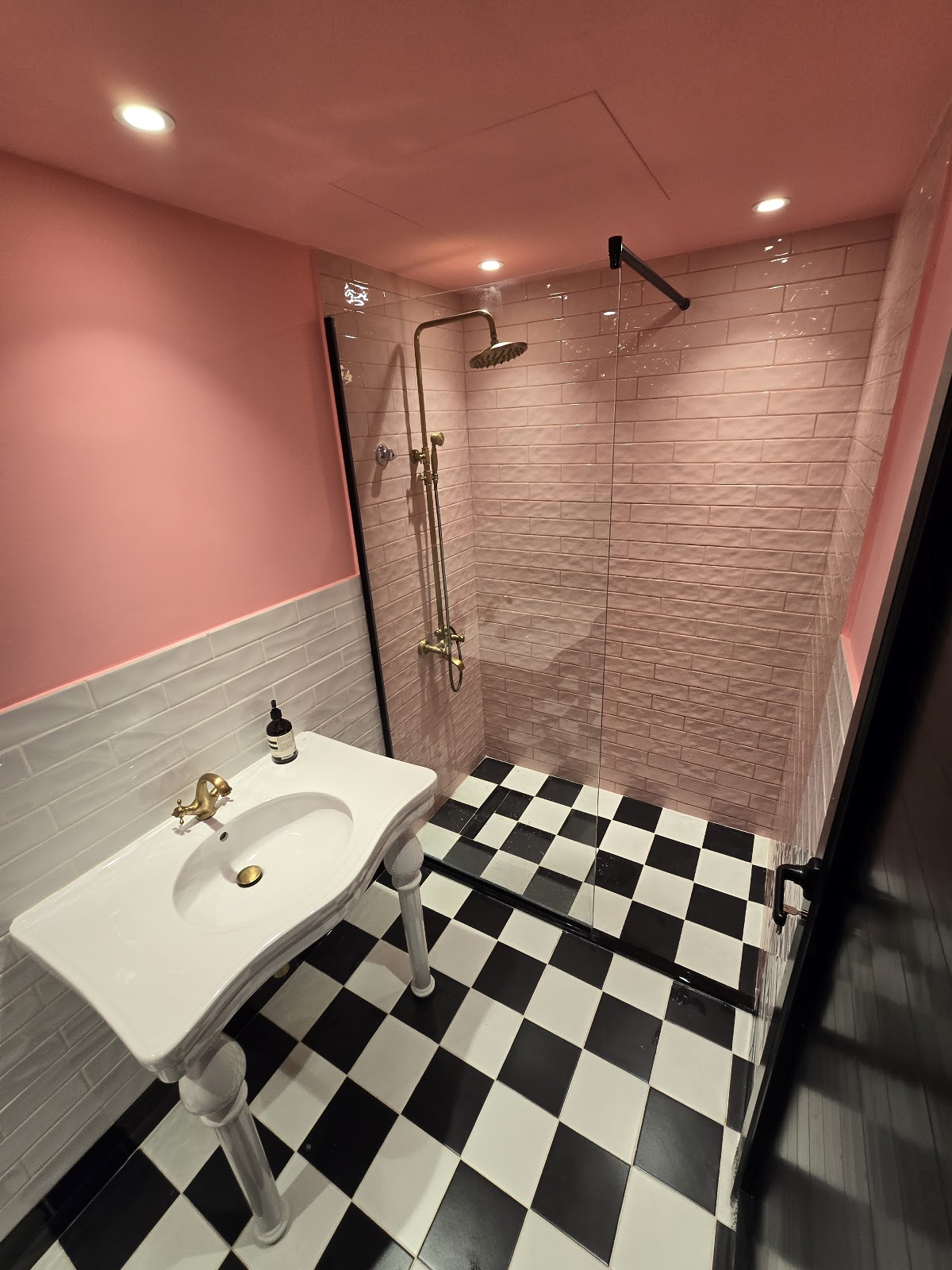 Abu Ali Carpentry and Decor LLC project photo