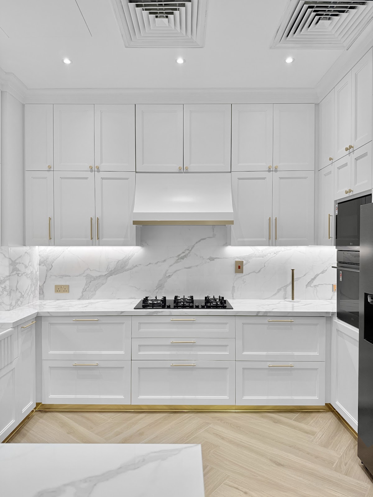 TOTAL HOME WORX BUILDING CONTRACTING L.L.C | Interior Fit-out project photo
