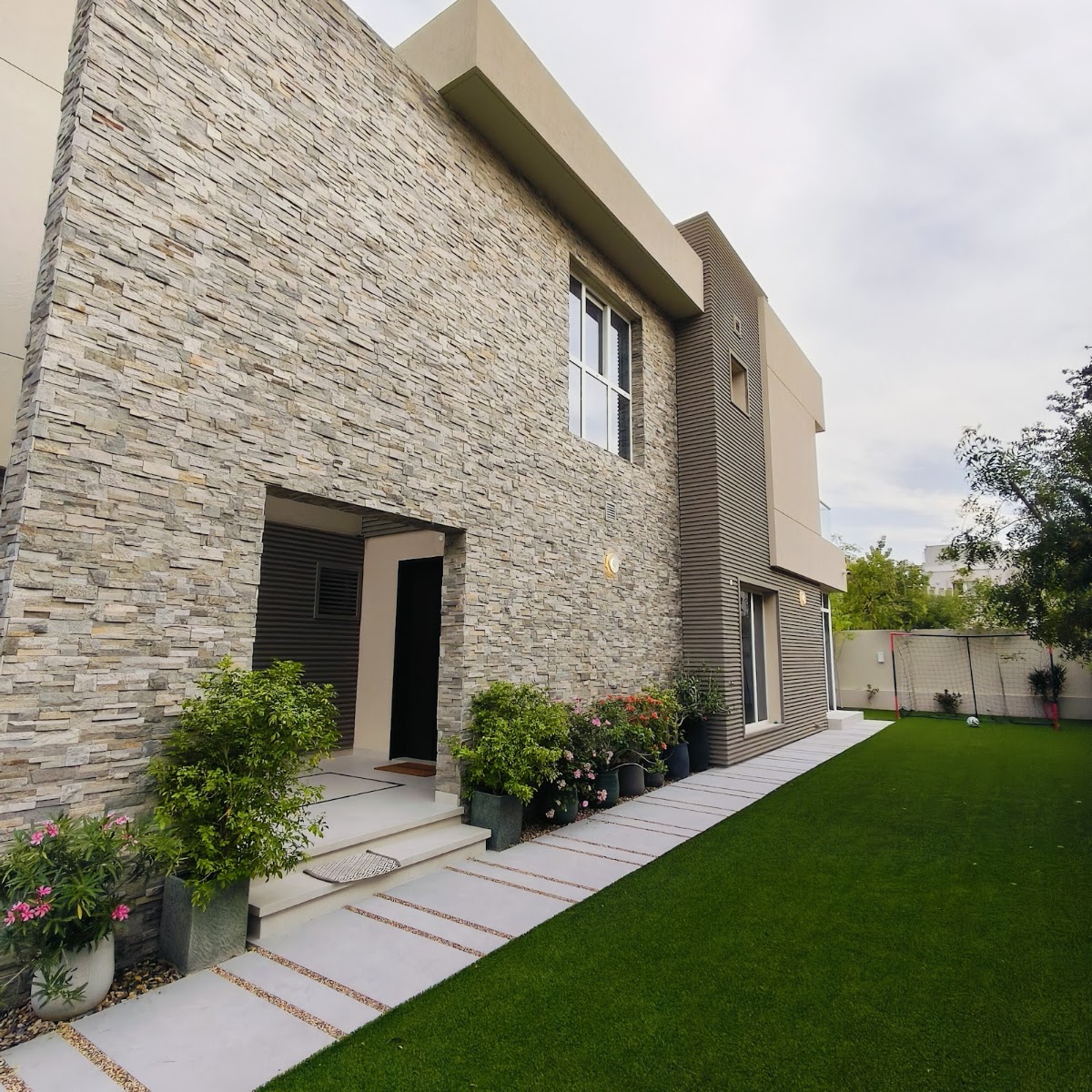 Just Spectrum - Home & Villa Renovation Expert in Dubai project photo