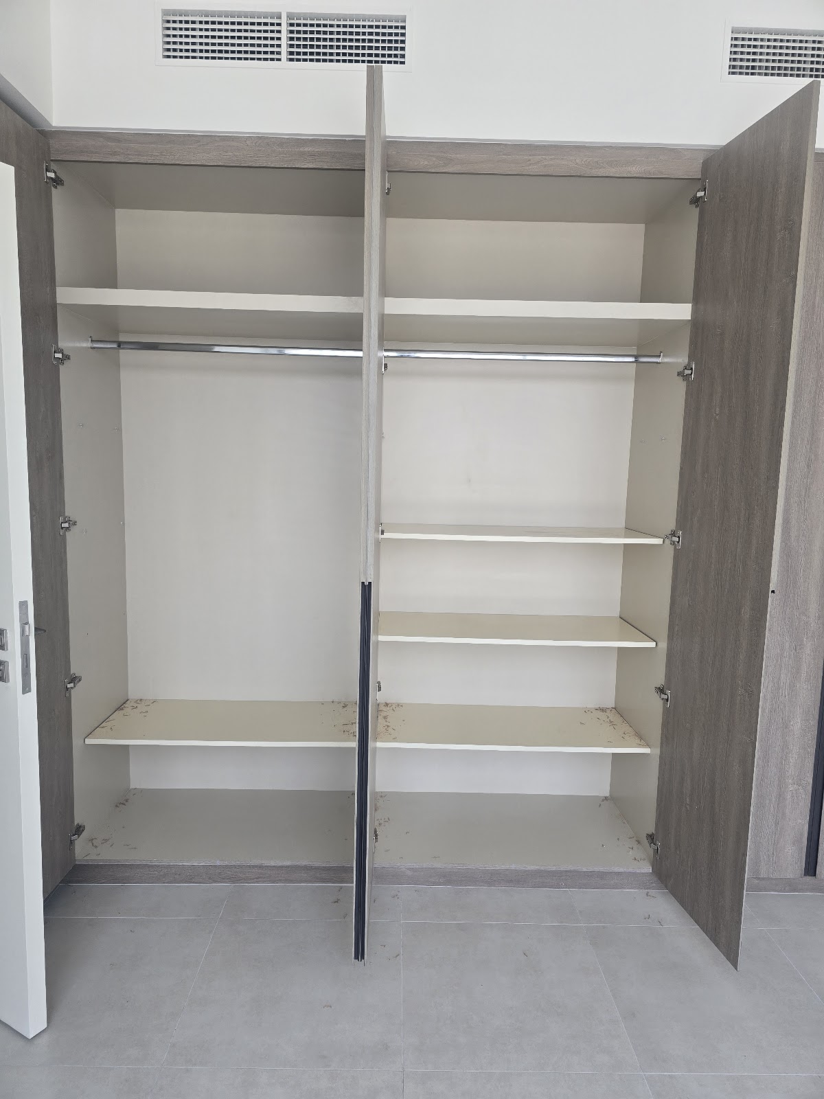 Carpenter Supplier Dubai project photo