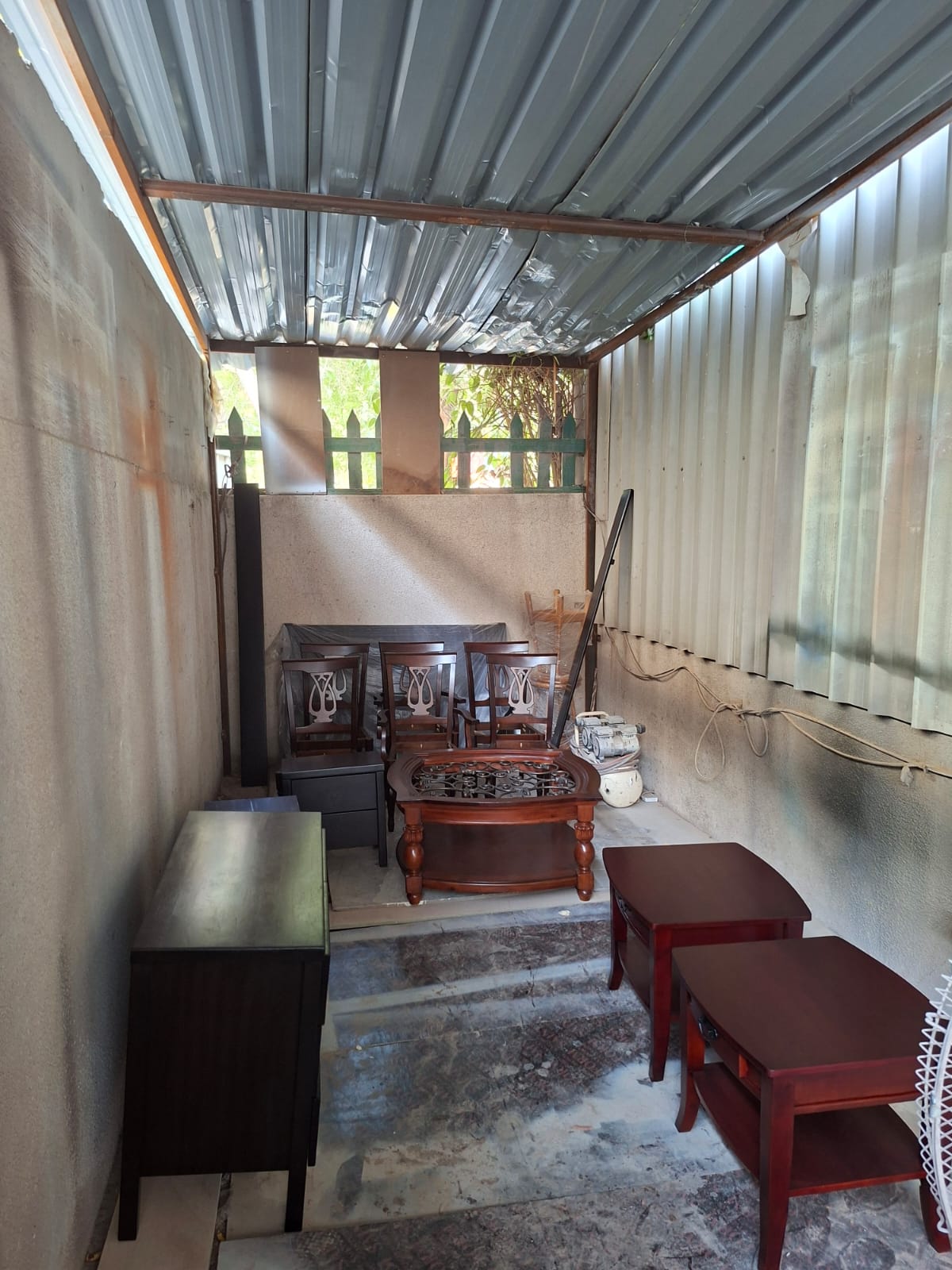 Painter maintenance wall ceiling wood Door furniture polish Gypsum partition project photo
