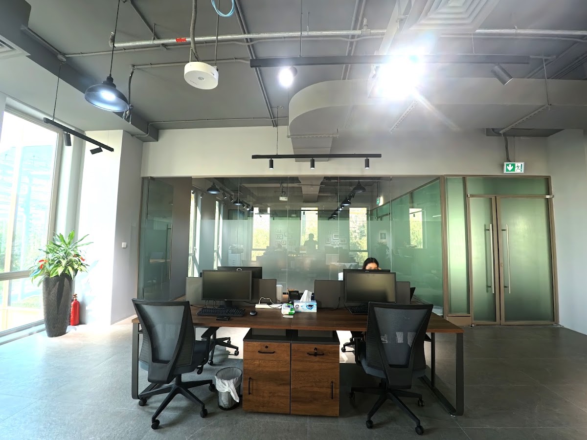 Atech Interiors LLC project photo