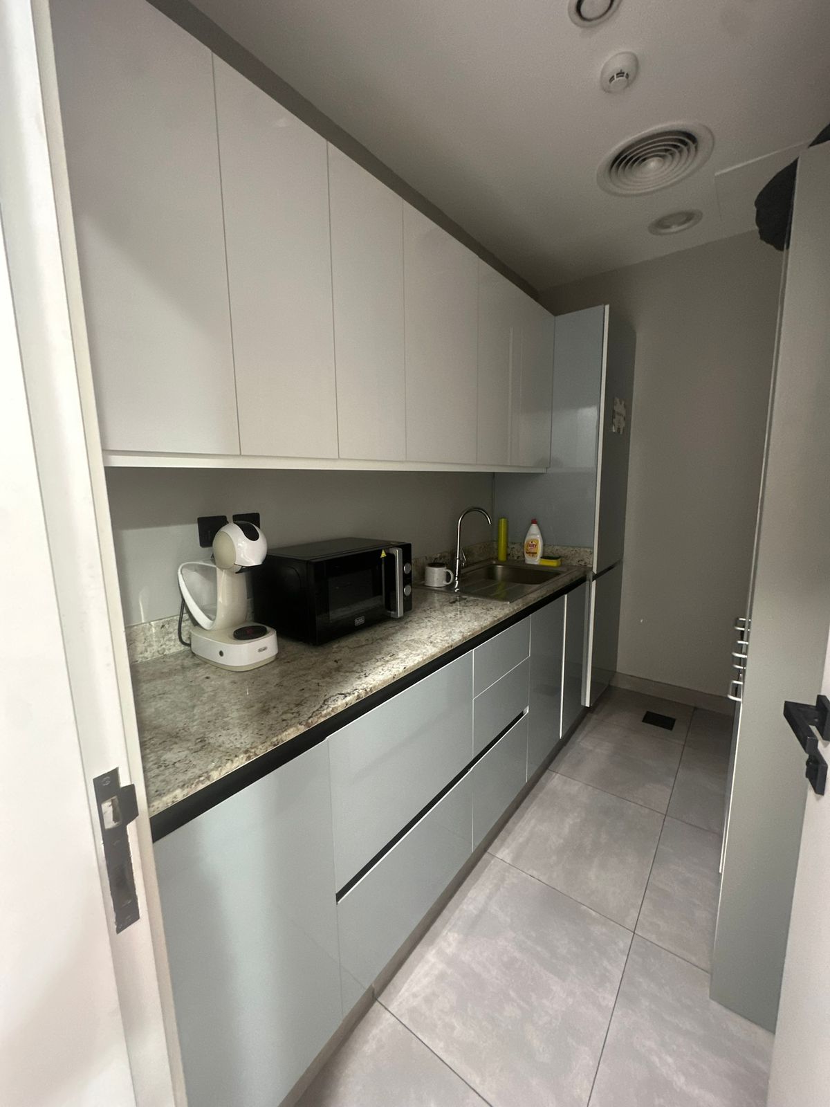 Dubai Carpentry And Maintenance project photo