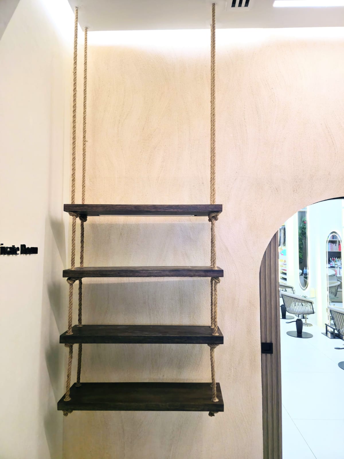 Dubai Carpentry And Maintenance project photo